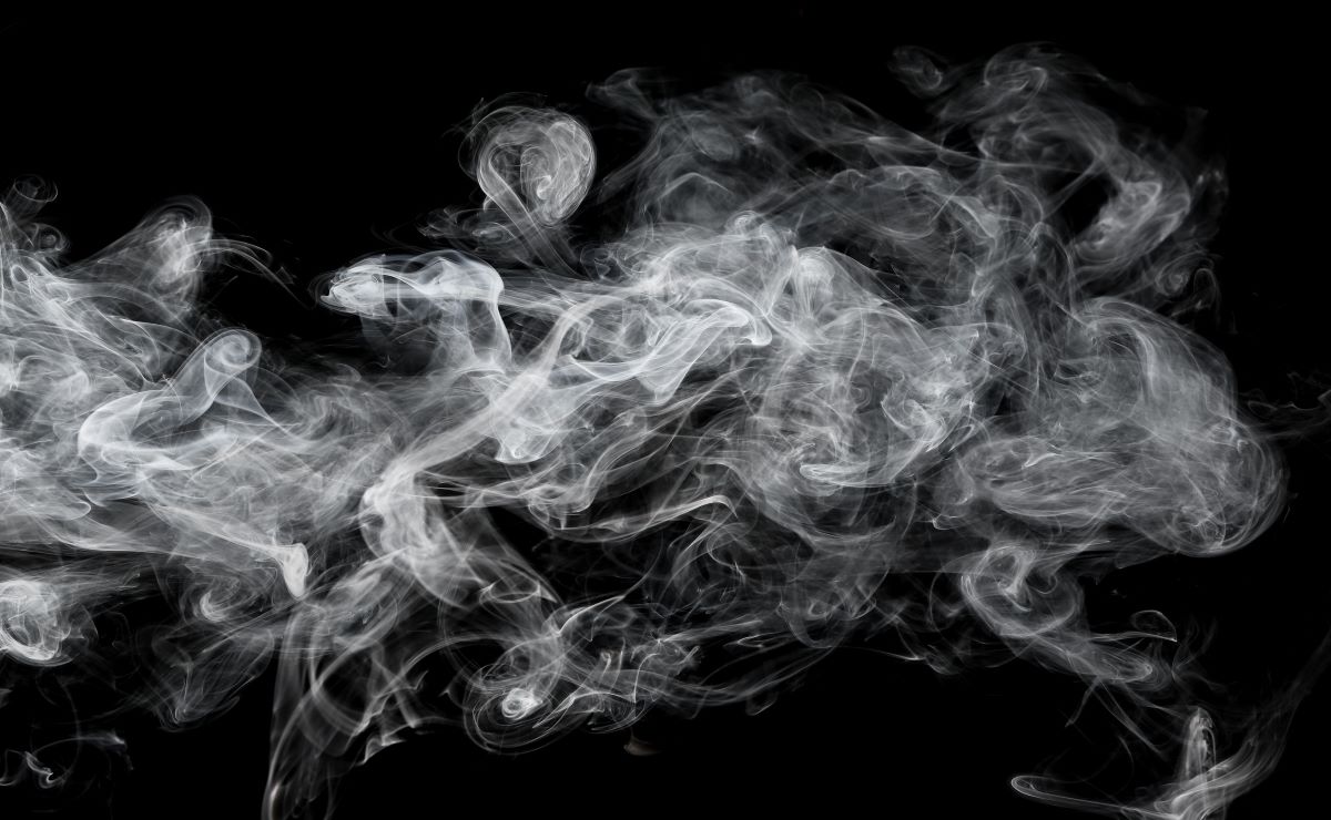 white-smoke-on-black-background_1200x740.jpeg